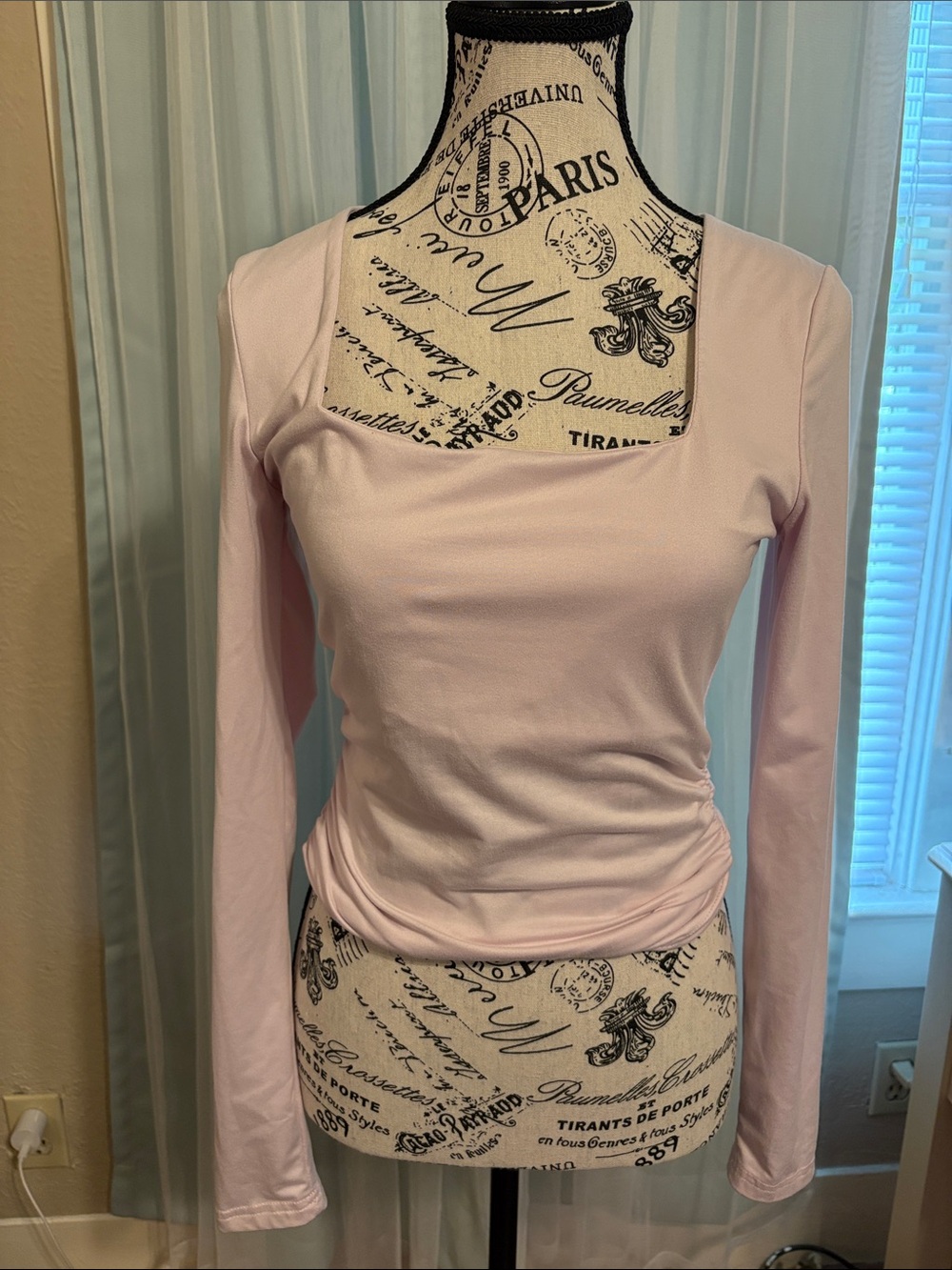 Women's Square-Neck Long-Sleeve Top - Light Pink